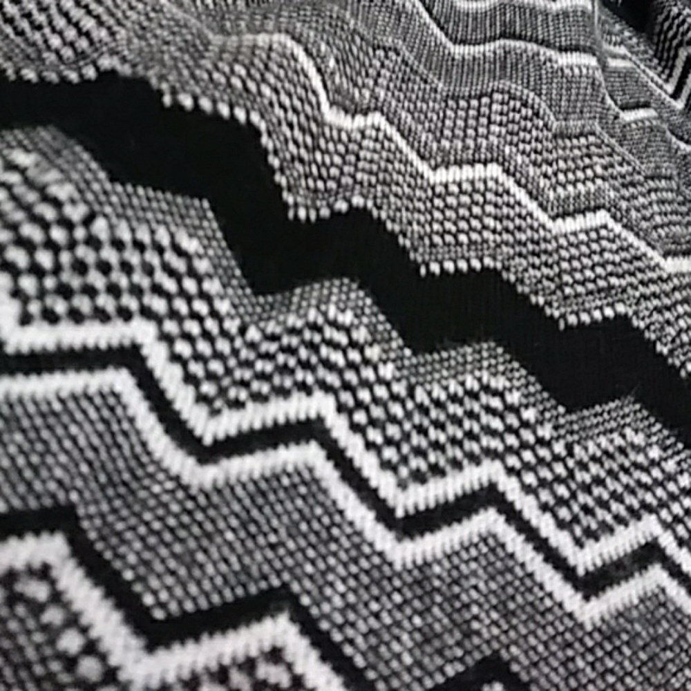 Mini-skirt - Picture 2 of 2